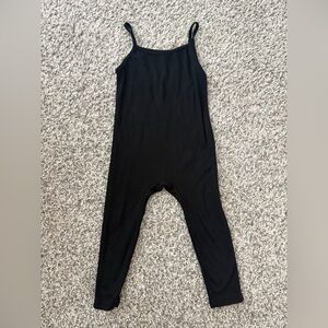 SHEIN Black Toddler Girl Bodysuit